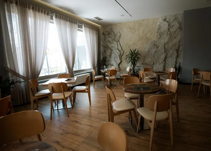 Calma Experience 4* Korce